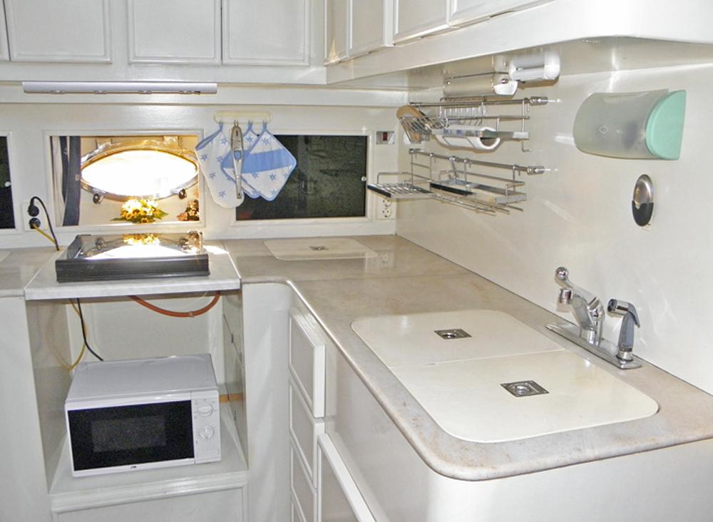 Vorschiff, Innenausstattung